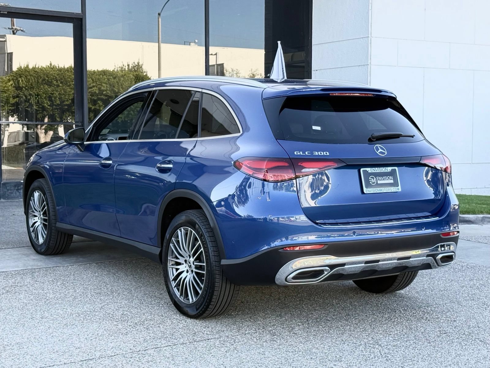 Used 2026 Mercedes-Benz GLC 300 image 10