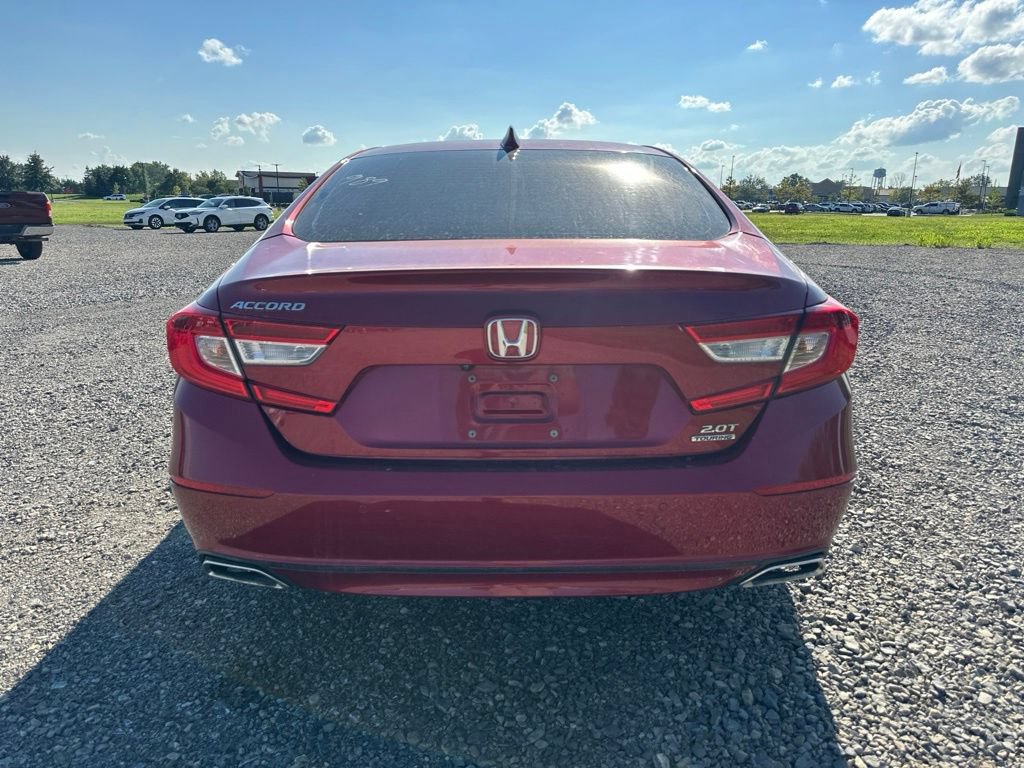 Used 2018 Honda Accord Touring image 10