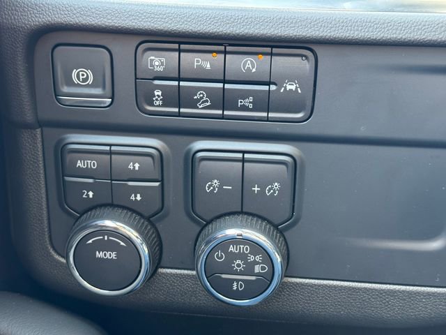 Certified 2025 Chevrolet Tahoe Z71 image 25