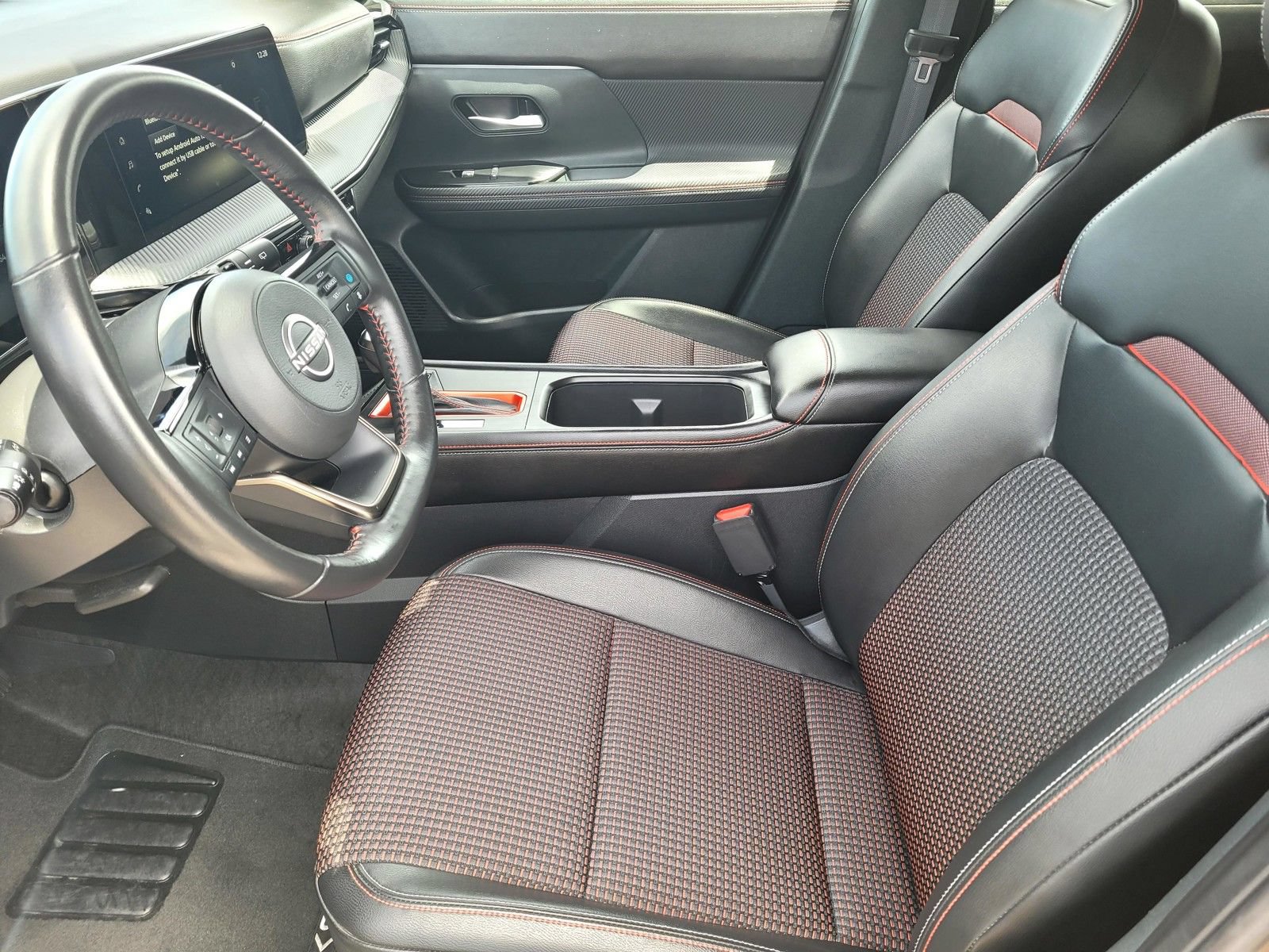 Used 2025 Nissan Kicks SR FWD image 20