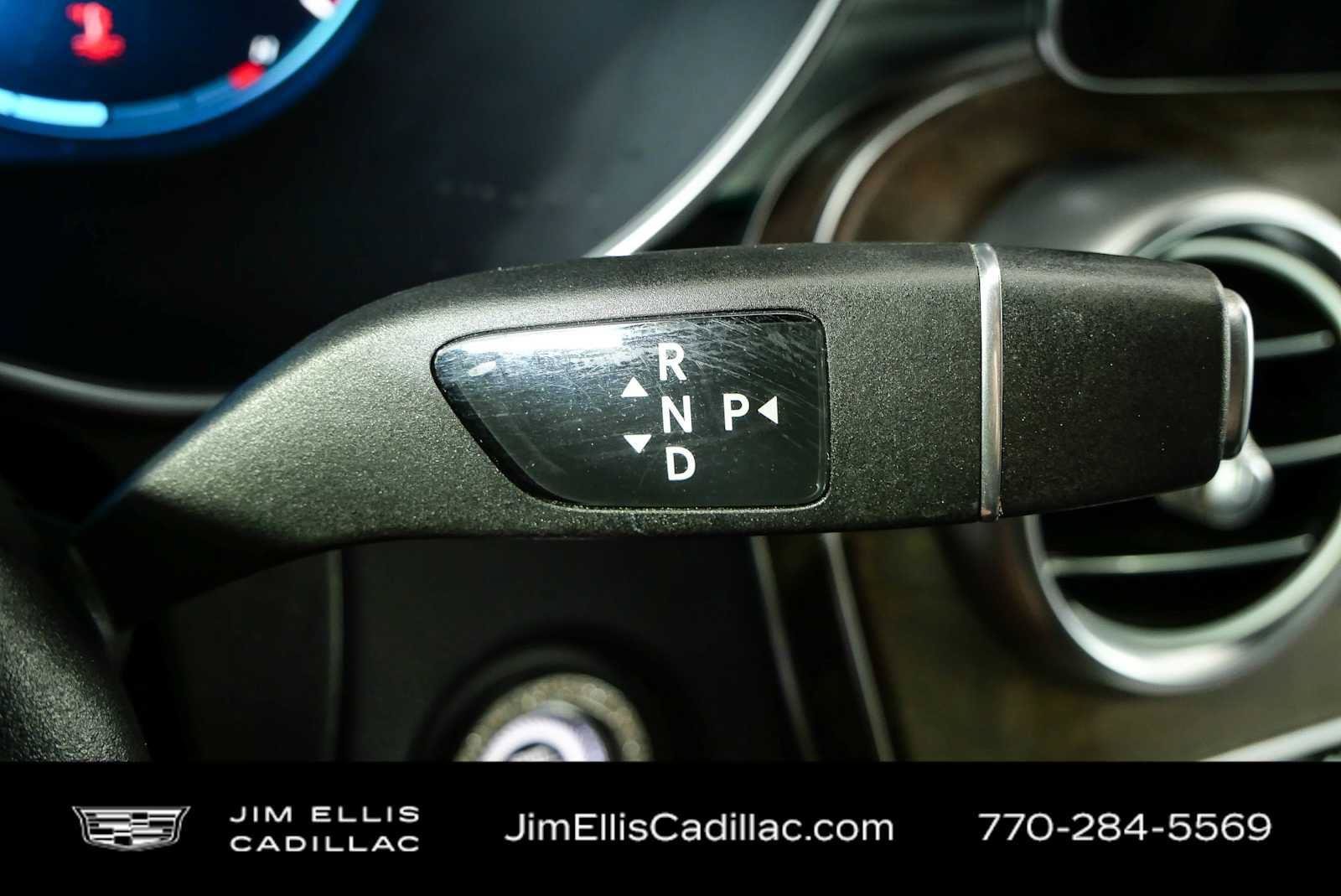 Used 2021 Mercedes-Benz GLC 300 4MATIC w/ Multimedia Package image 16