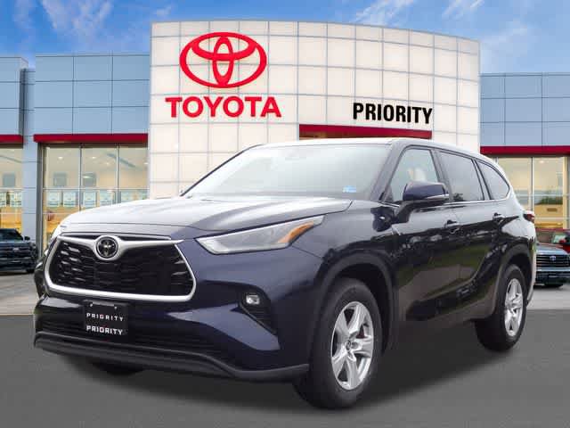 Certified 2025 Toyota Highlander LE