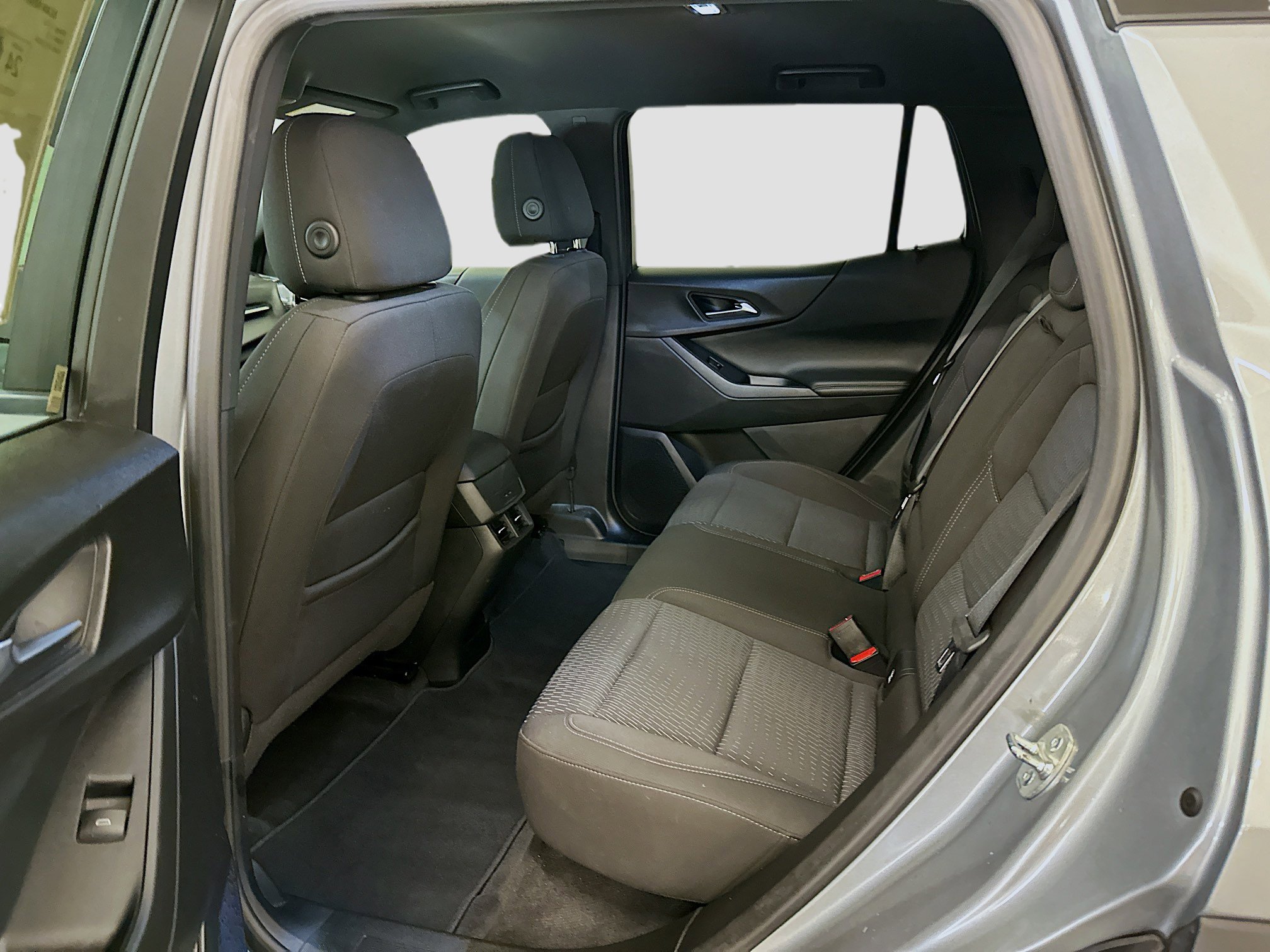 Used 2025 Chevrolet Equinox LT AWD/4WD image 28
