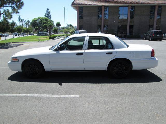 Used 2007 Ford Crown Victoria Police Interceptor RWD image 3