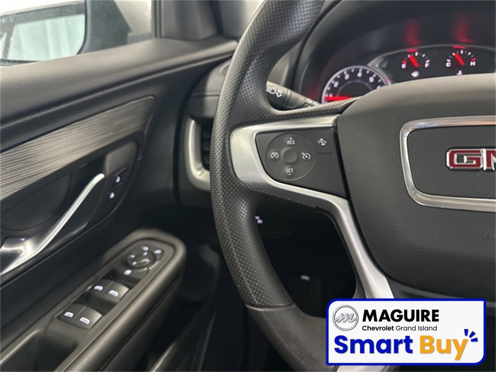 Used 2022 GMC Terrain SLE w/ Driver Convenience Package image 7