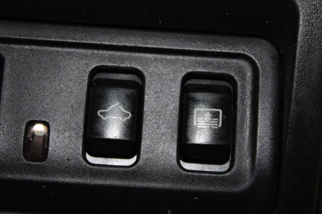 Used 2020 Nissan Titan PRO-4X w/ Pro-4x Convenience Package AWD/4WD image 51