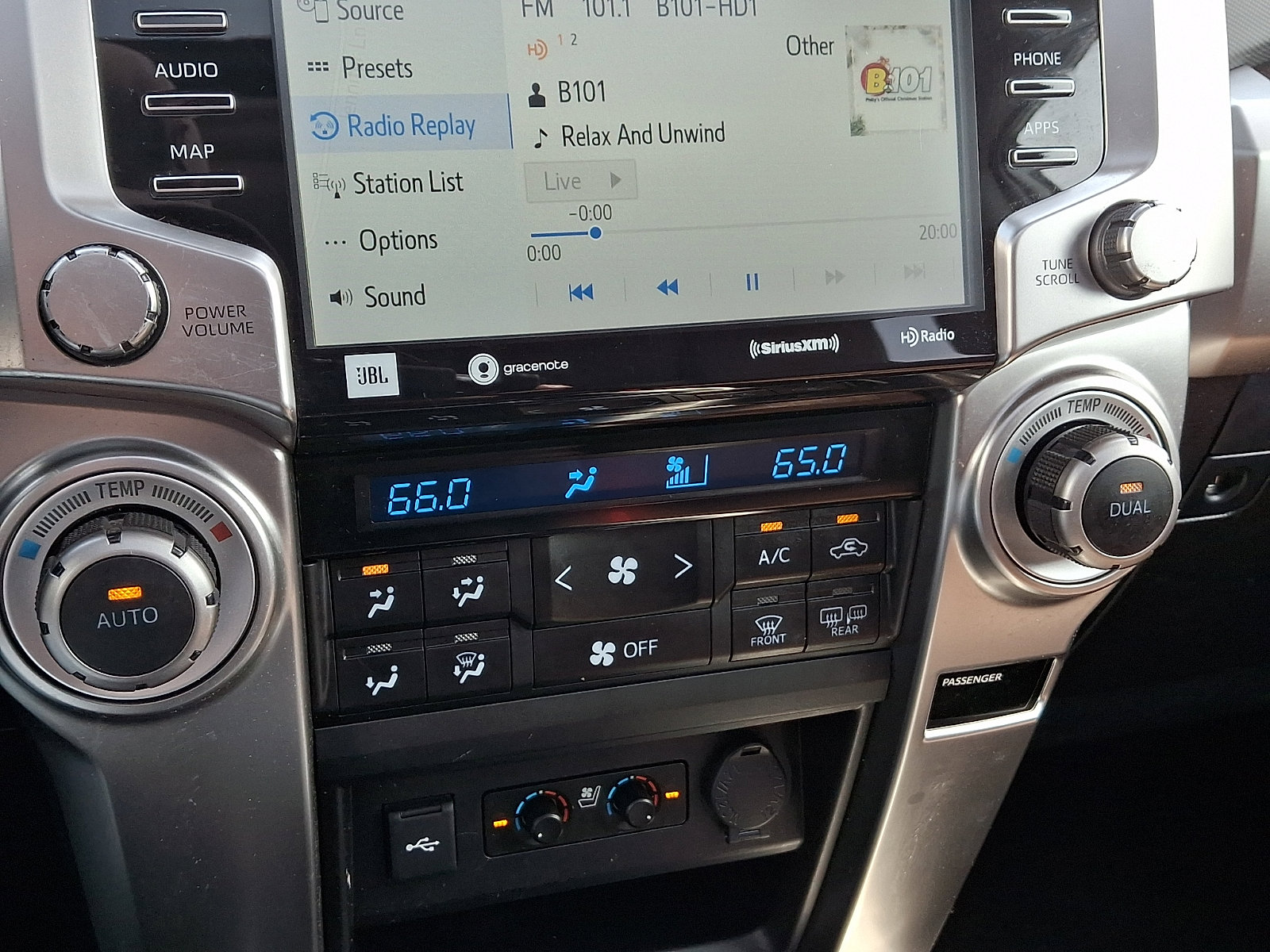 Used 2023 Toyota 4Runner Limited image 16