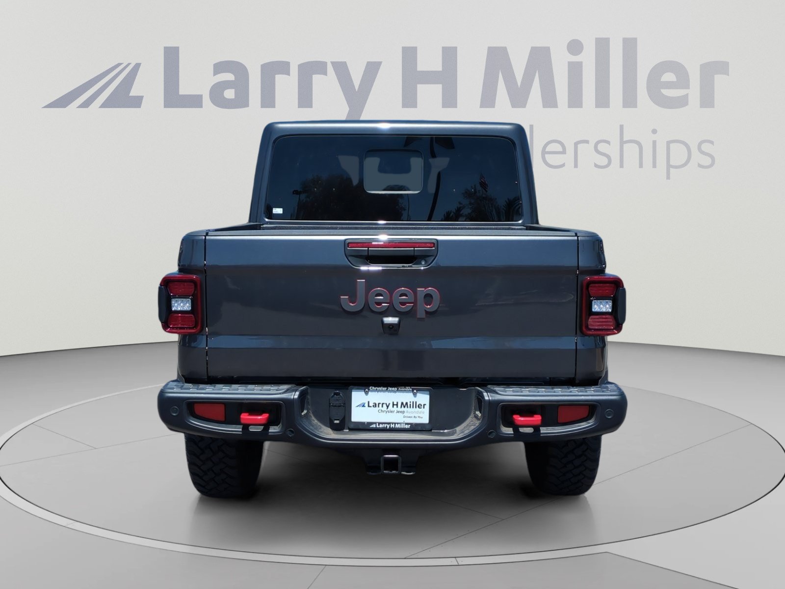 New 2026 Jeep Gladiator Rubicon w/ Capability Package AWD/4WD image 4