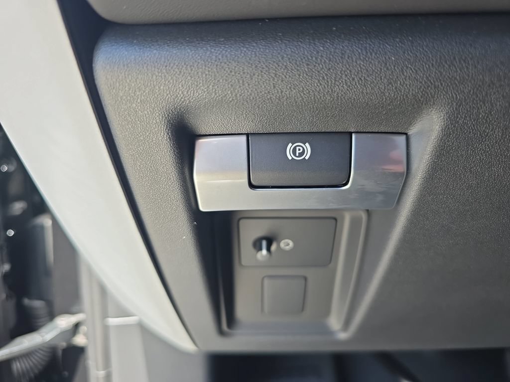 New 2026 Land Rover Defender 110 S AWD/4WD image 26