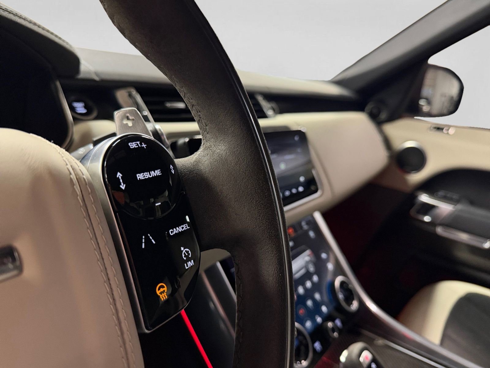 Used 2019 Land Rover Range Rover Sport HST image 36