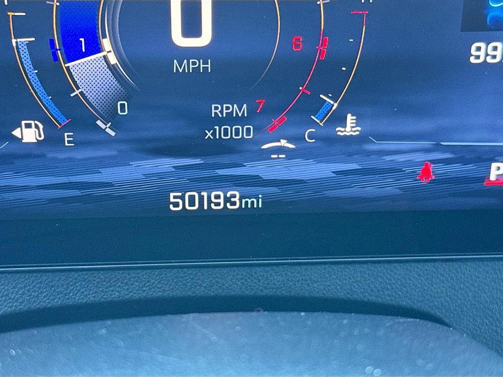 Used 2024 Chevrolet Traverse LT image 12