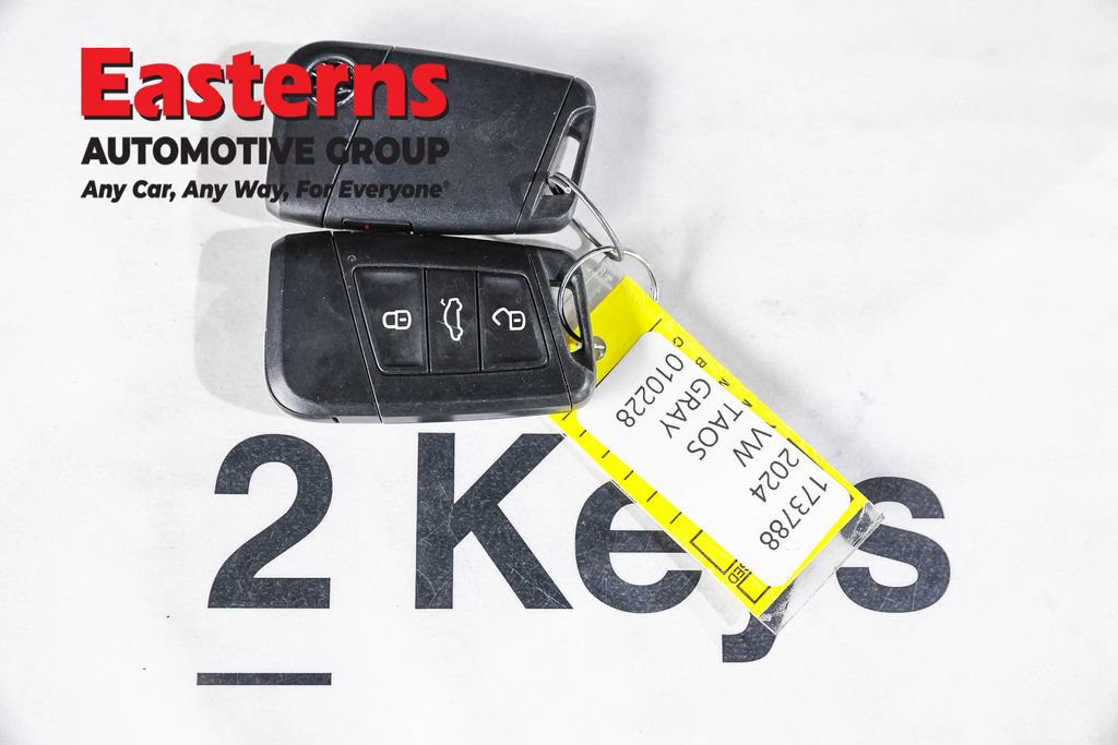 Used 2024 Volkswagen Taos S AWD/4WD image 25
