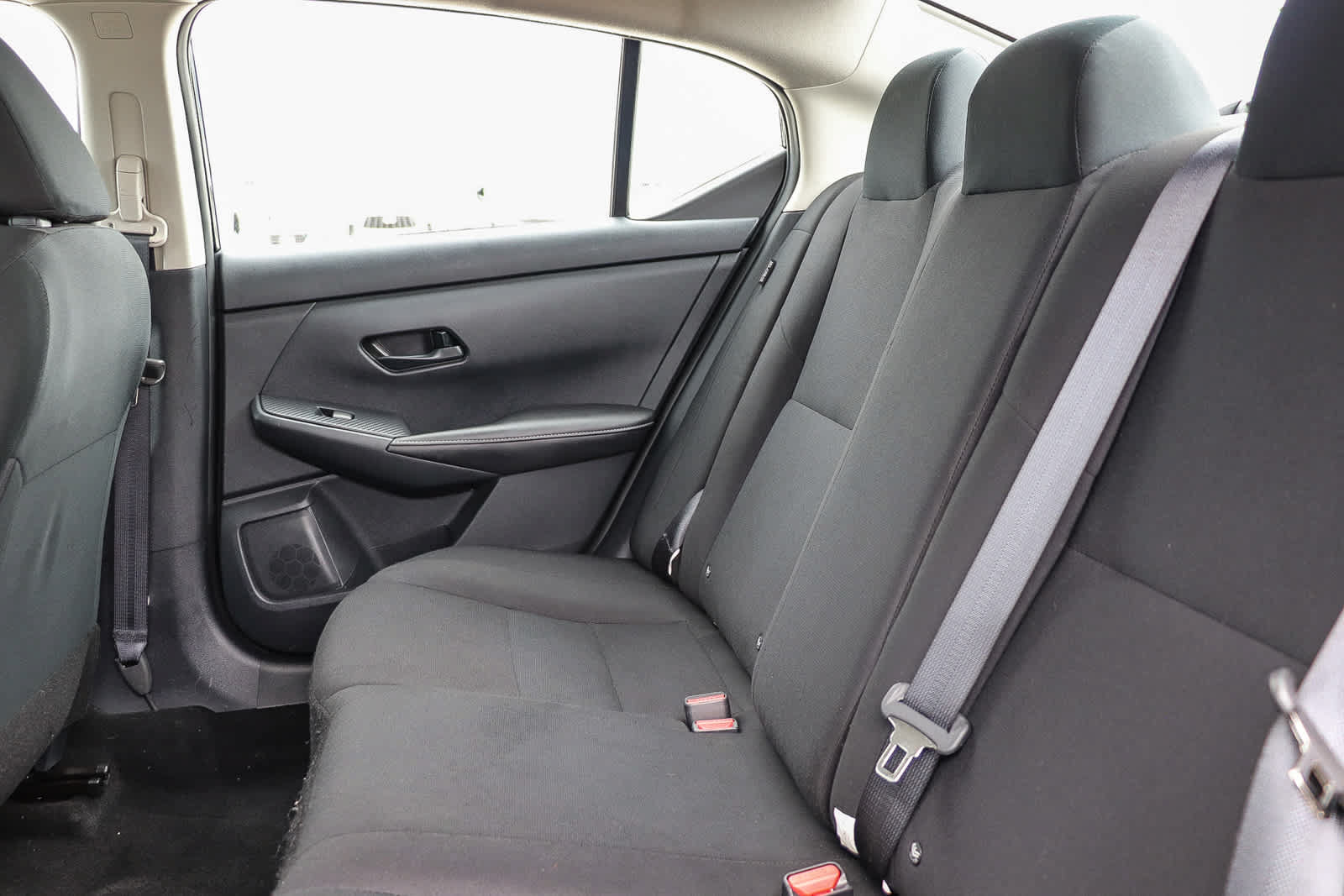Used 2025 Nissan Sentra S FWD image 18