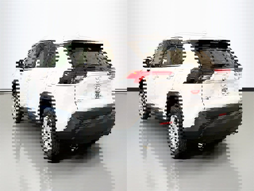 New 2025 Toyota RAV4 LE image 6