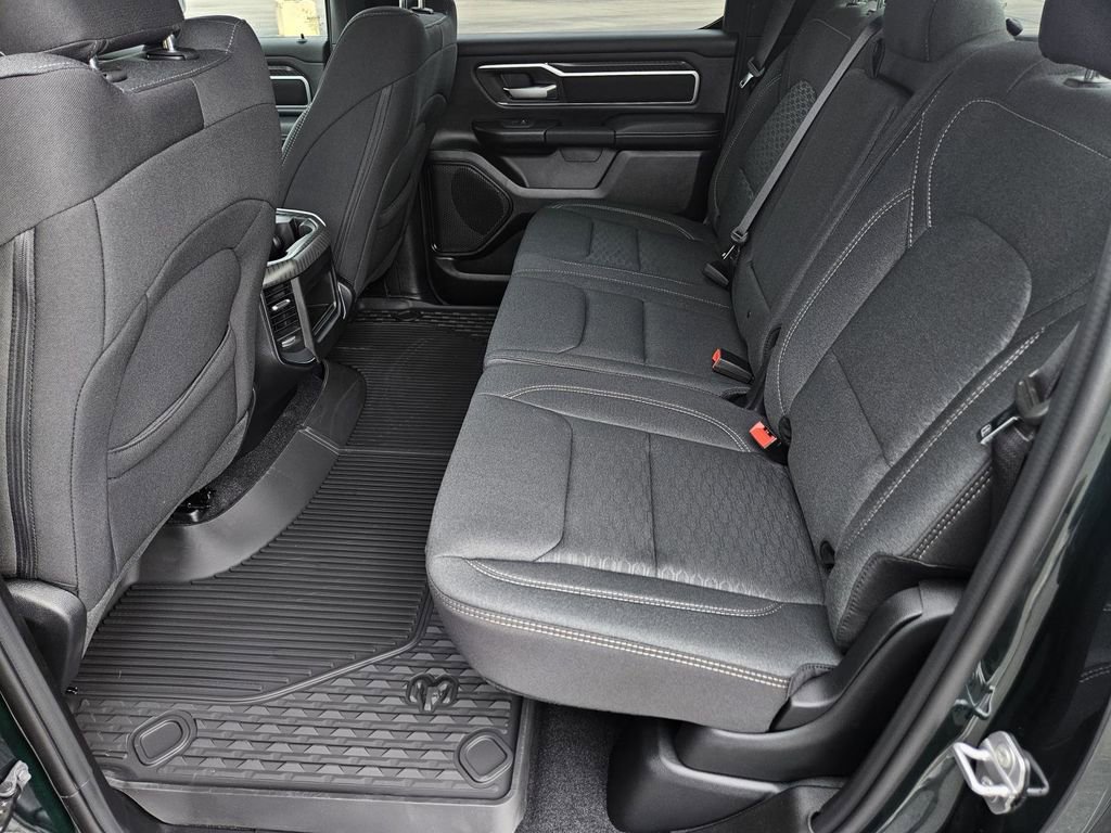 New 2026 RAM 1500 4x4 Crew Cab image 29