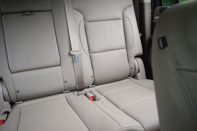 Used 2016 Chevrolet Suburban LTZ AWD/4WD image 16