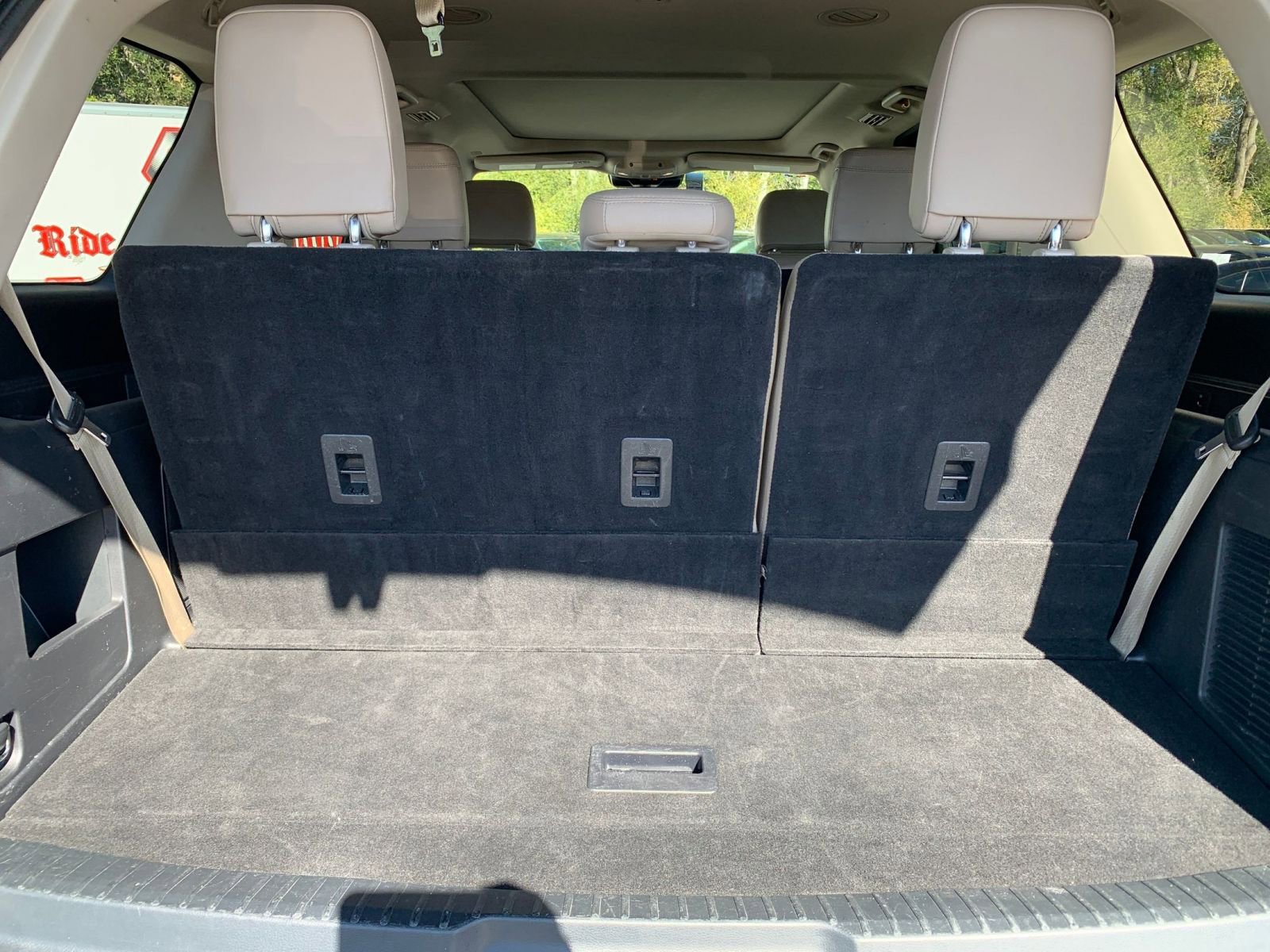 Used 2024 Ford Expedition Limited AWD/4WD image 31