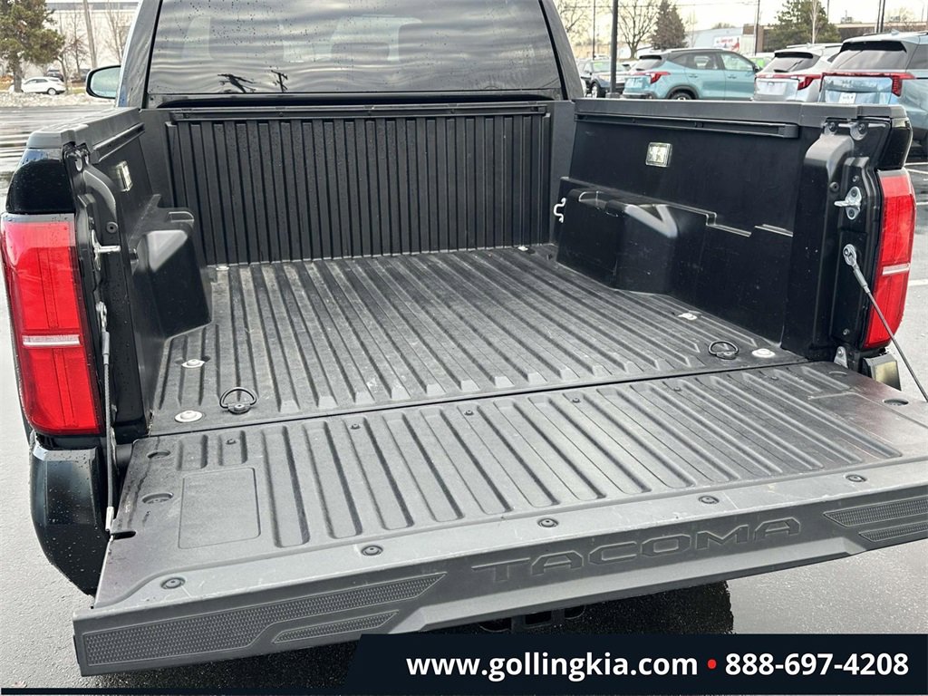 Used 2024 Toyota Tacoma TRD Sport image 9