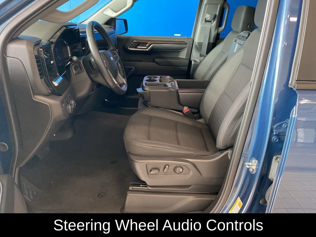 Used 2024 Chevrolet Silverado 1500 LT AWD/4WD image 8