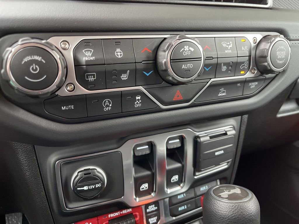 New 2026 Jeep Wrangler Rubicon AWD/4WD image 37