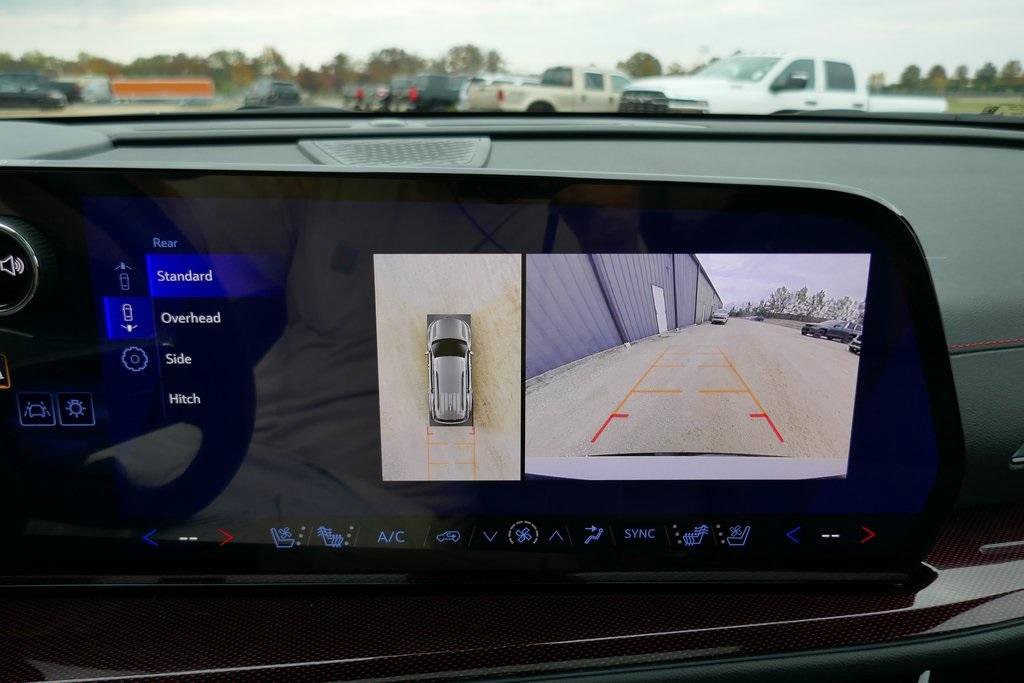 New 2026 Chevrolet Traverse RS image 34