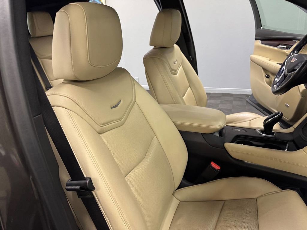 Used 2019 Cadillac XT5 Luxury FWD image 57