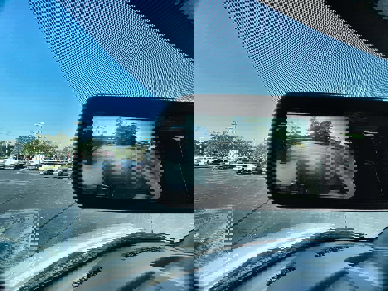 Used 2024 GMC Savana 2500 w/ Driver Convenience Package image 14