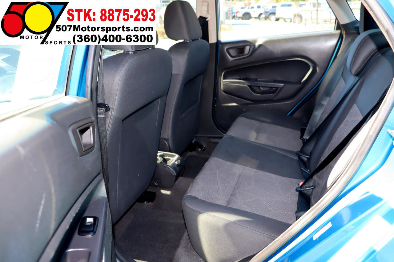 Used 2013 Ford Fiesta SE image 12