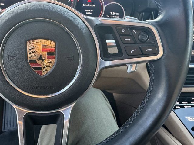Used 2023 Porsche Cayenne image 22