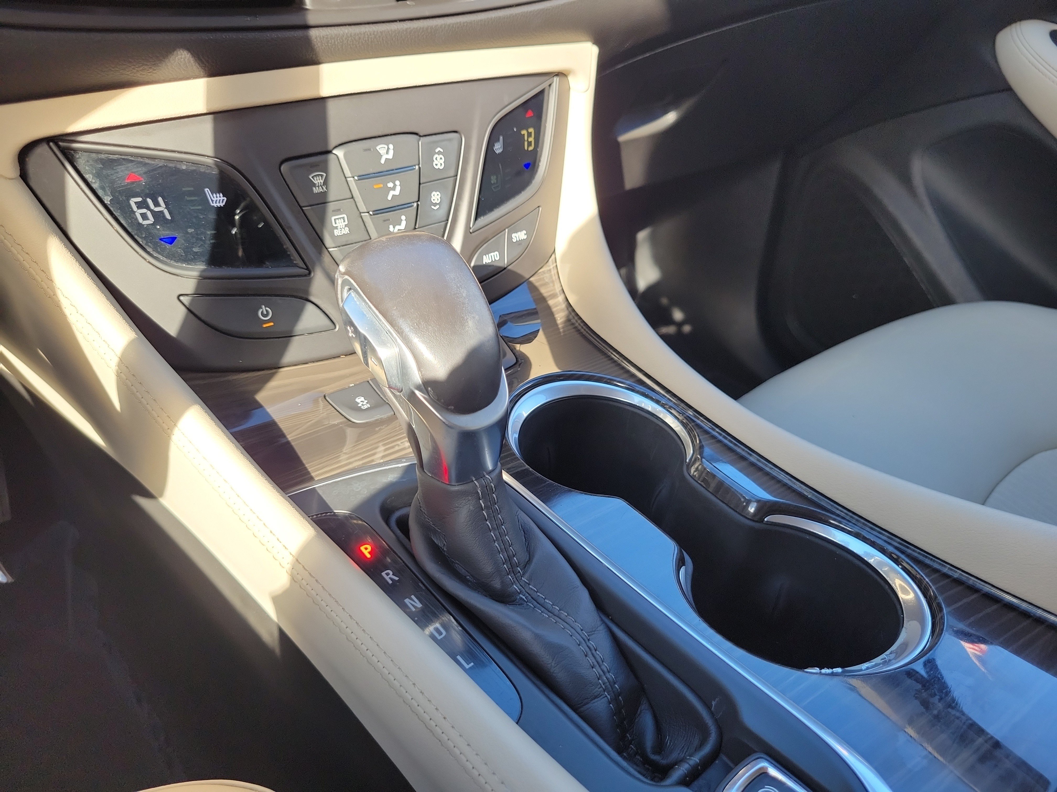 Used 2020 Buick Envision Preferred FWD image 22