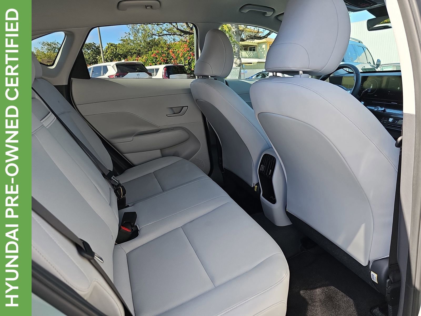 Certified 2024 Hyundai Kona SEL w/ Convenience Package image 11