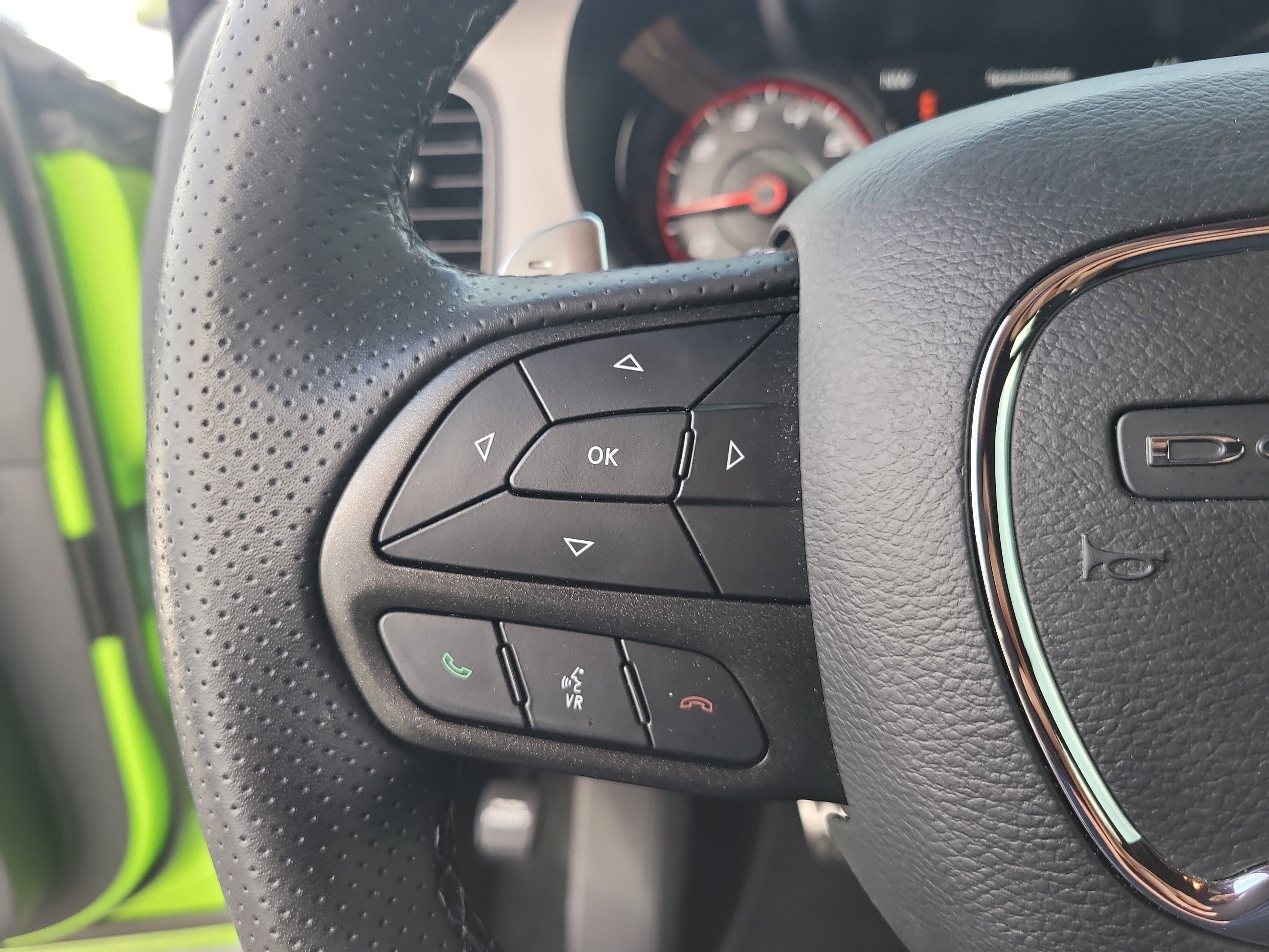 Used 2023 Dodge Charger R/T w/ Harman/Kardon Audio Group image 25