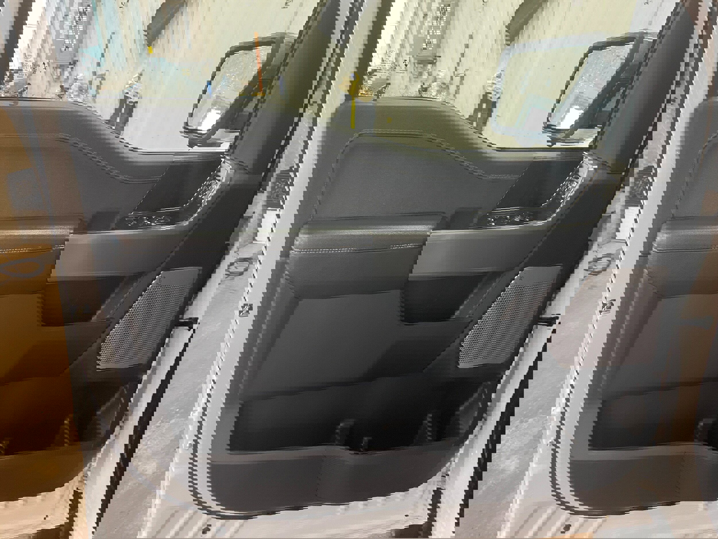 Used 2022 Ford F150 Lariat image 10