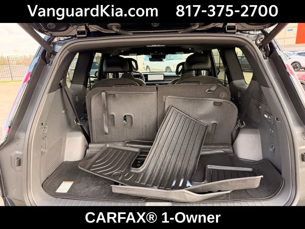 Certified 2026 Kia EV9 Land w/ Nightfall Edition Package image 27