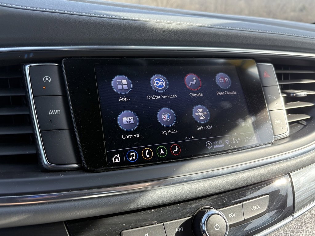 Used 2024 Buick Enclave Premium image 42