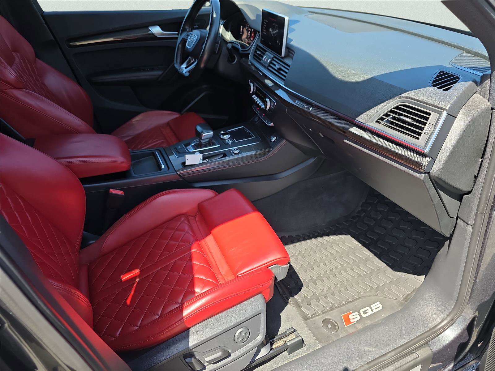 Used 2018 Audi SQ5 Premium Plus AWD/4WD image 35