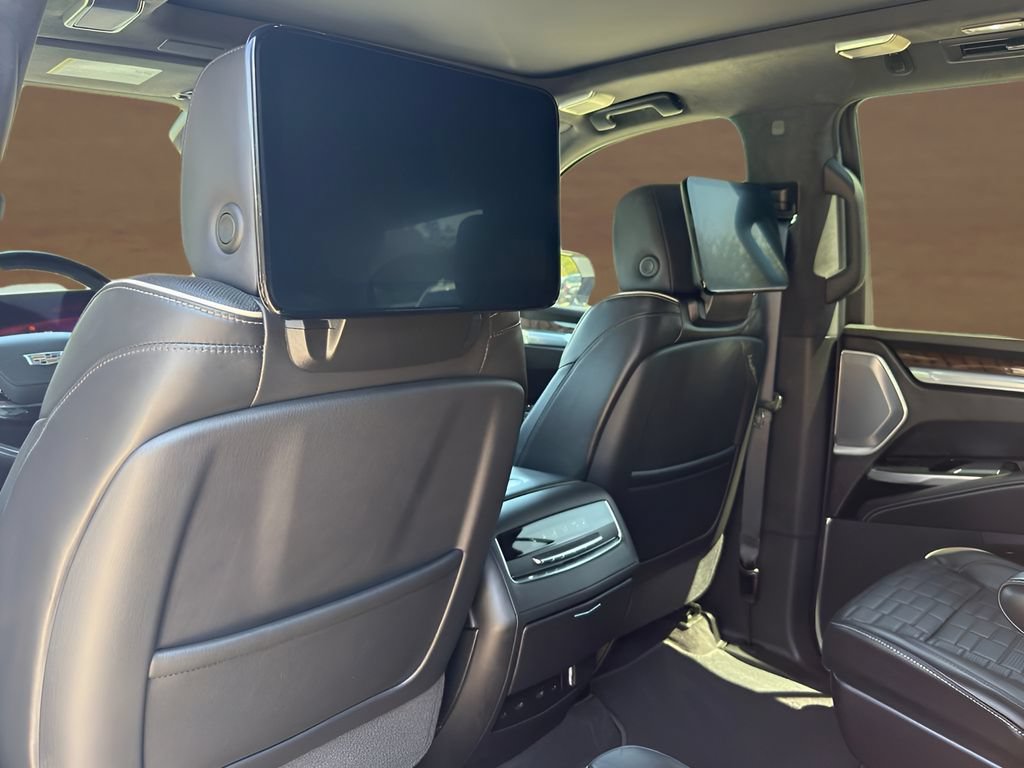 Used 2025 Cadillac Escalade Sport Platinum AWD/4WD image 29
