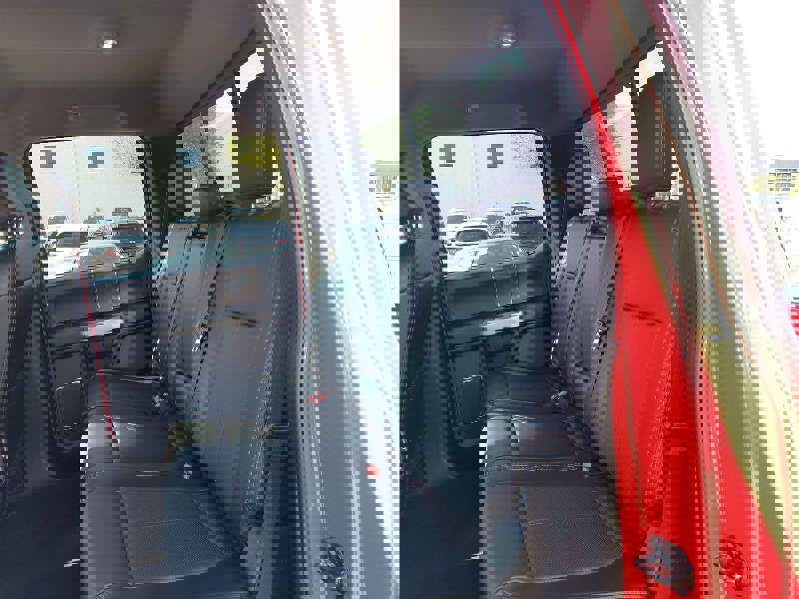 Used 2020 Ford F250 Lariat w/ Tremor Off-Road Package image 15