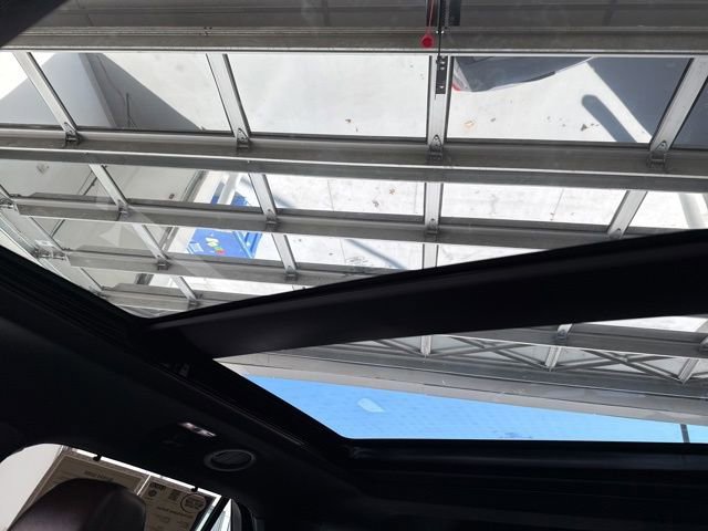 Used 2022 Ford Explorer Platinum w/ Equipment Group 601A image 30