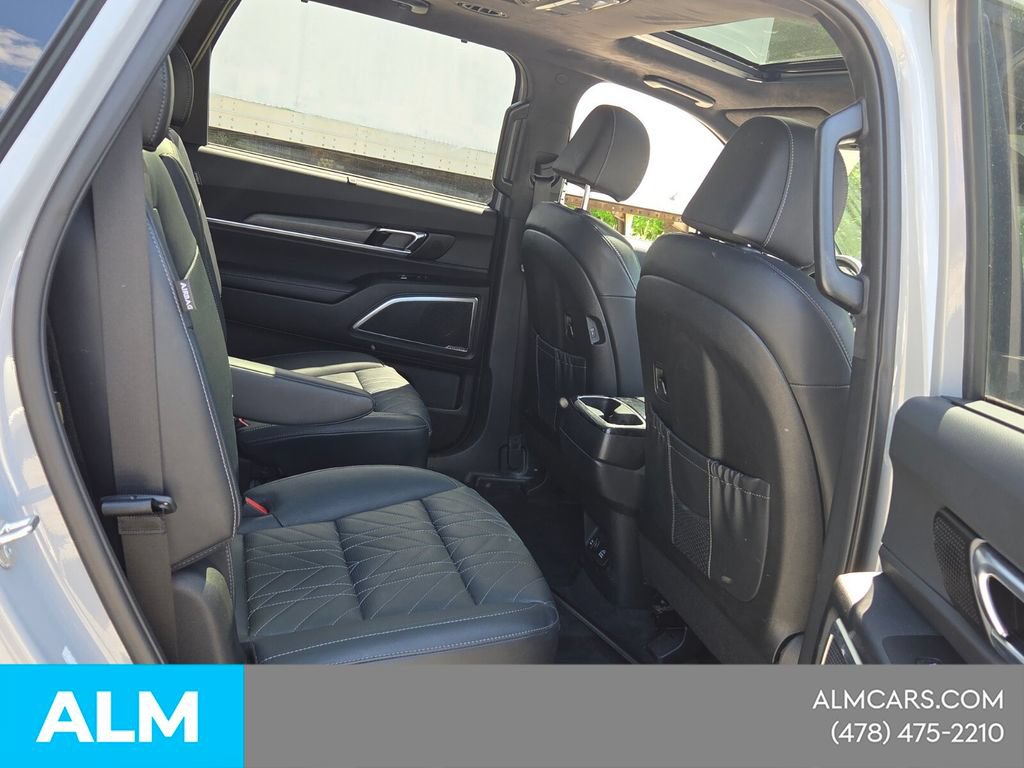 Used 2024 Kia Telluride SX Prestige X-Line AWD/4WD image 16