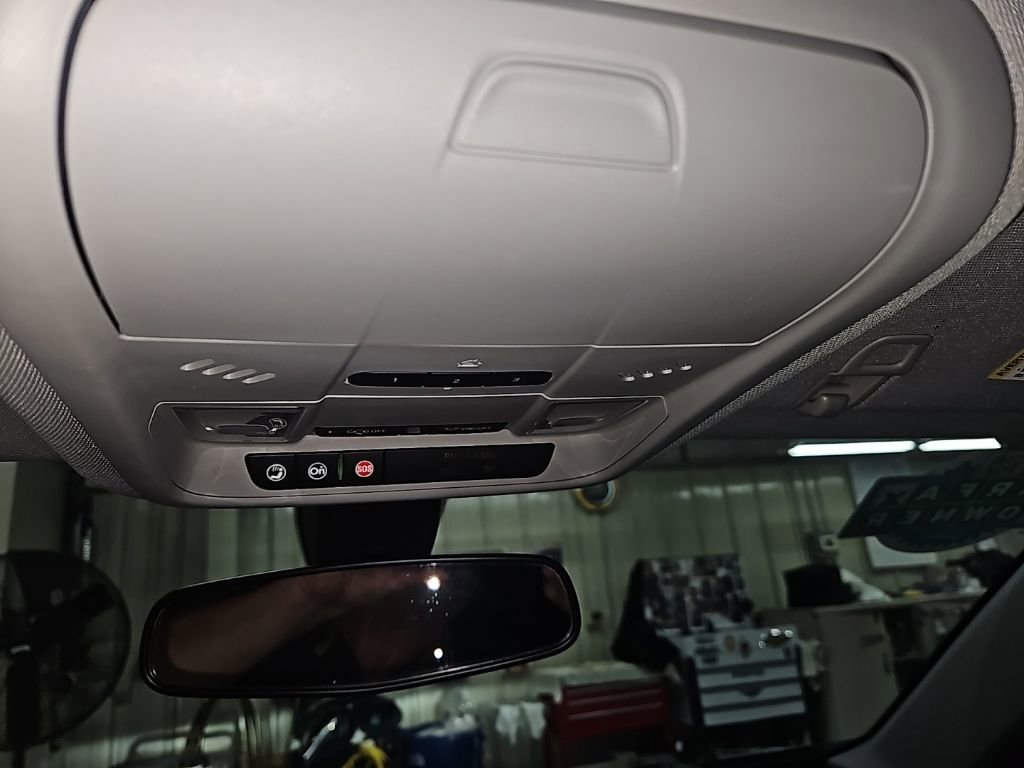 Used 2019 Chevrolet Equinox LT image 20