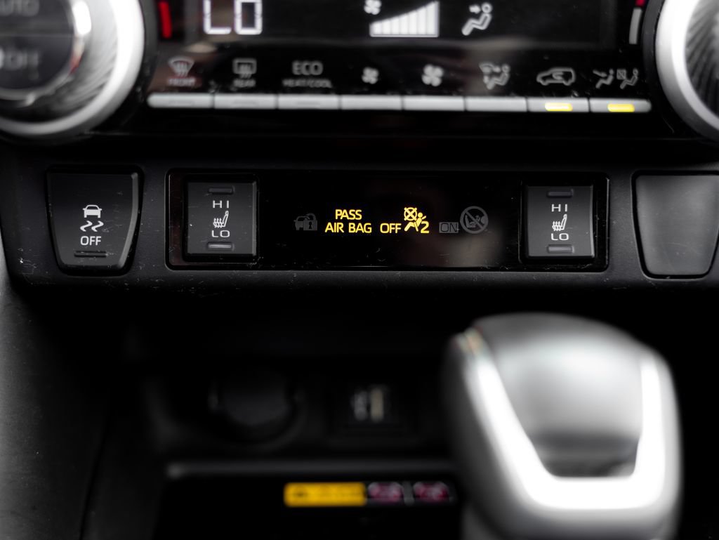 Used 2024 Toyota RAV4 XSE w/ Weather Package AWD/4WD image 23