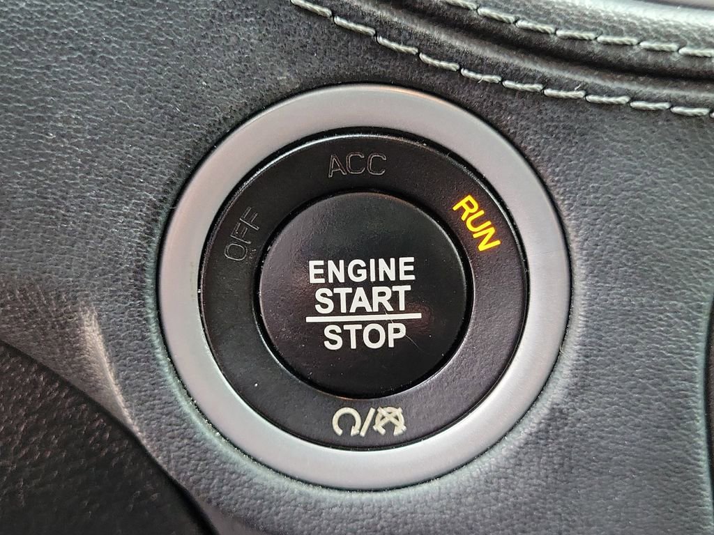Used 2021 Dodge Charger R/T w/ Plus Group image 31