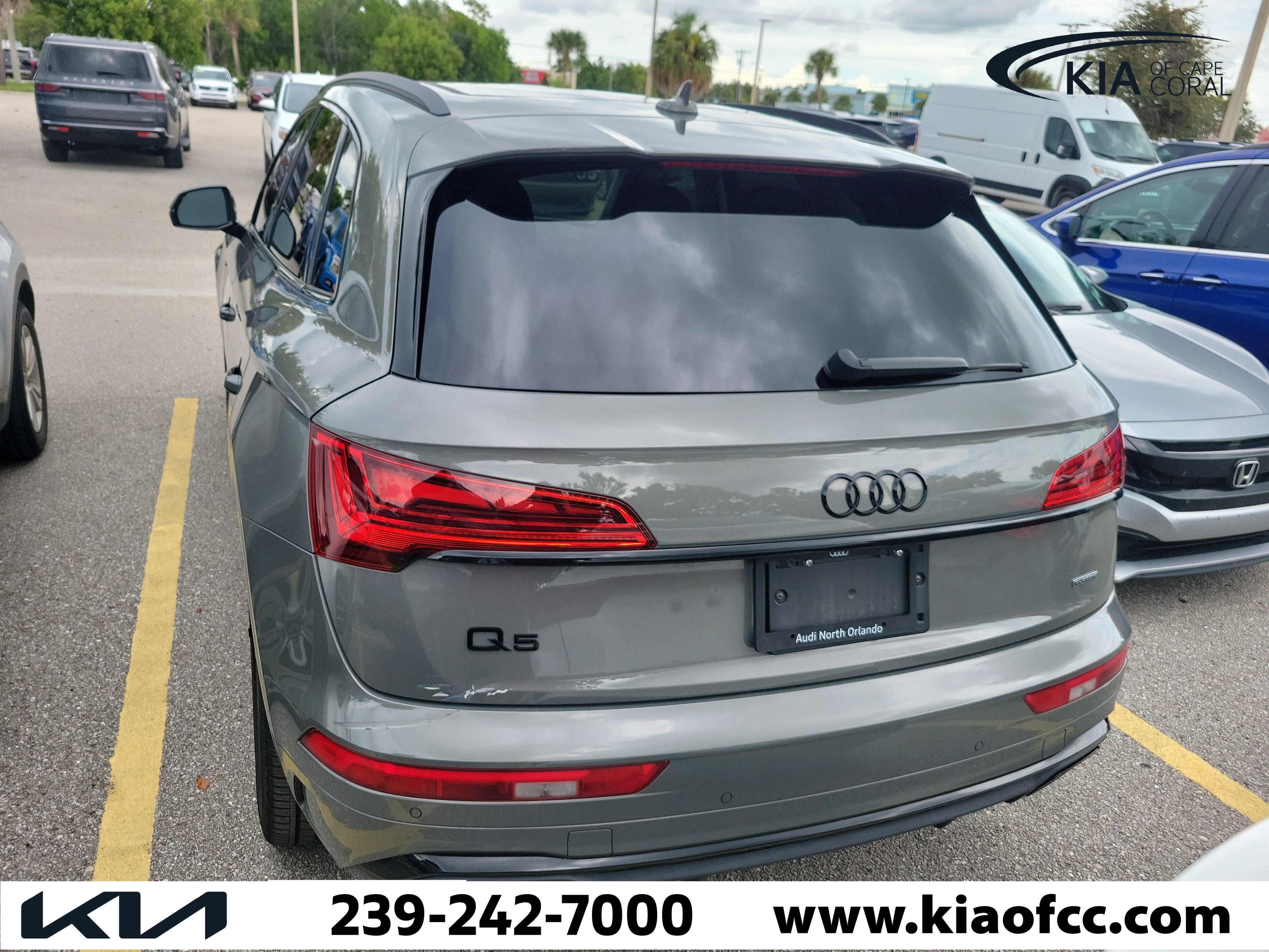 Used 2023 Audi Q5 2.0T Premium Plus w/ Premium Plus Package AWD/4WD image 5