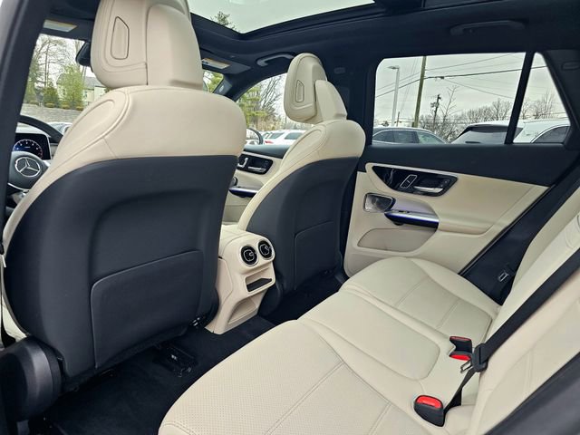 Certified 2025 Mercedes-Benz GLC 300 4MATIC image 25