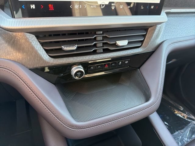 New 2026 Ford Explorer Platinum w/ LUX Leather Package AWD/4WD image 22
