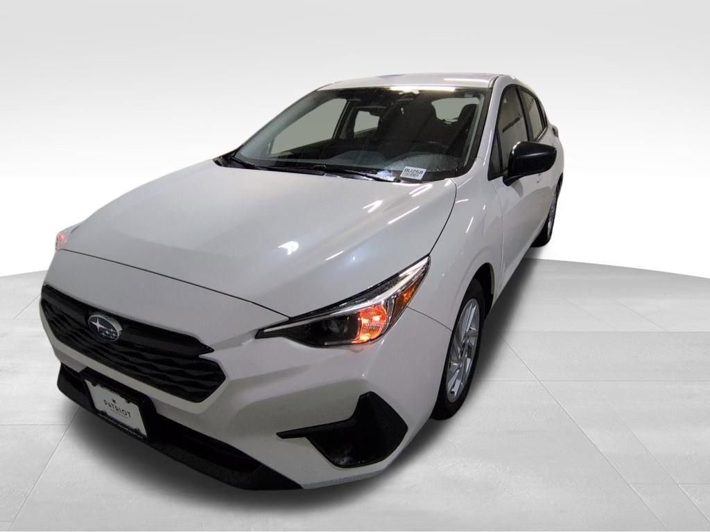 Used 2025 Subaru Impreza 2.0i image 1