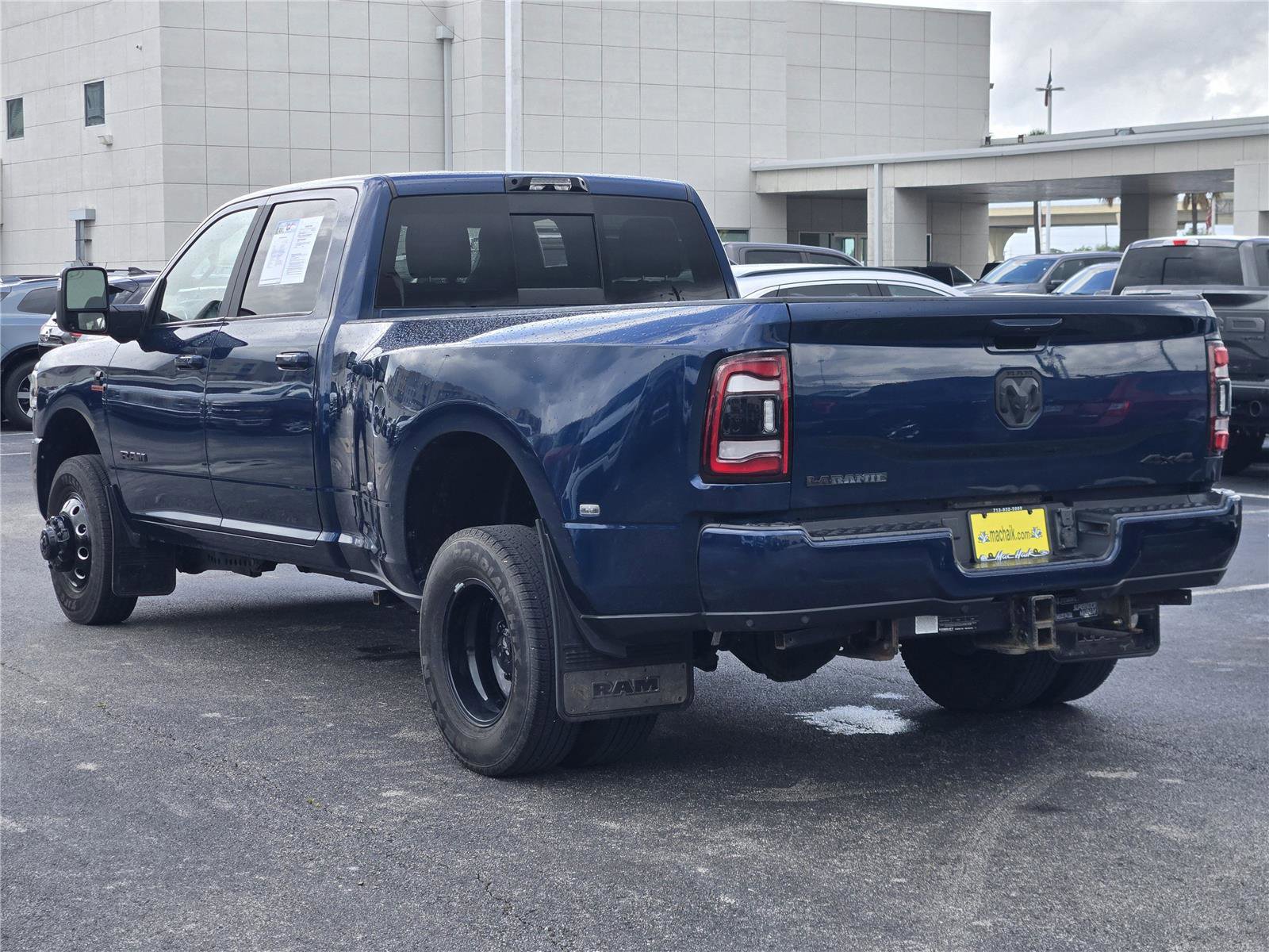 Used 2023 RAM 3500 Laramie w/ Night Edition AWD/4WD image 5