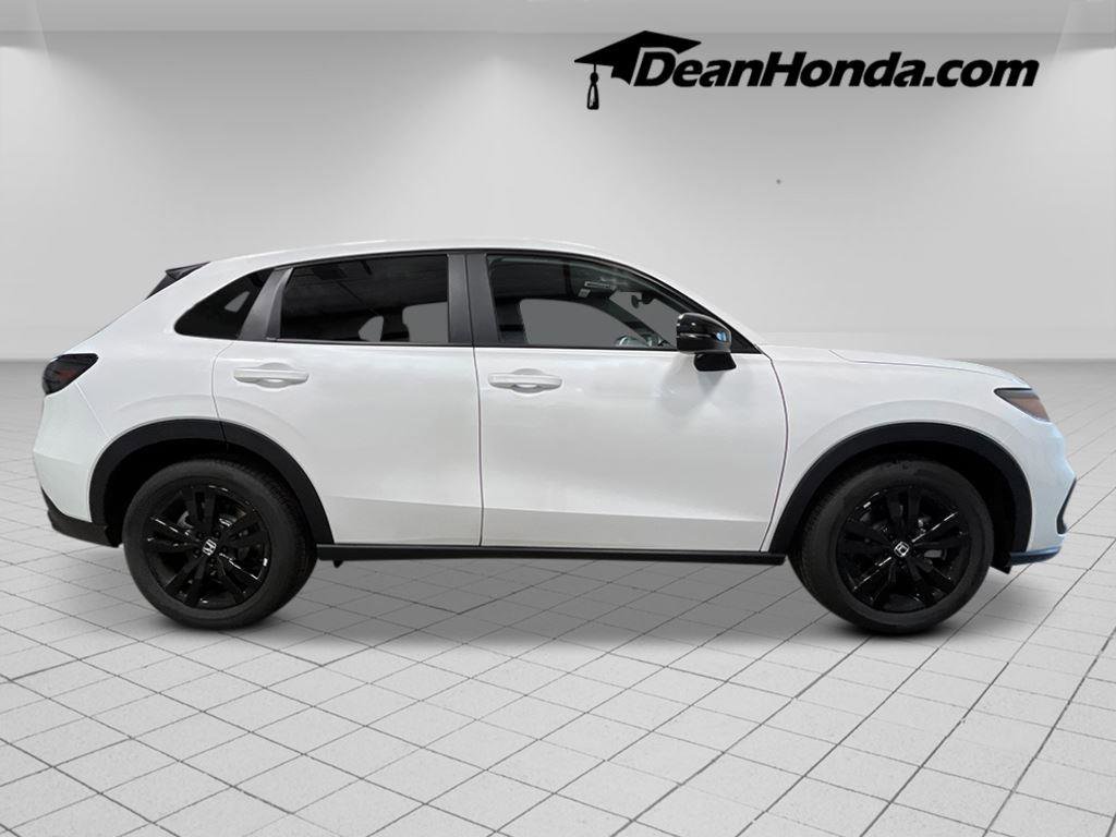 New 2026 Honda HR-V Sport image 8