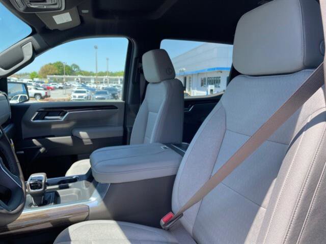 Used 2025 Chevrolet Silverado 1500 RST w/ All Star Edition Plus AWD/4WD image 12